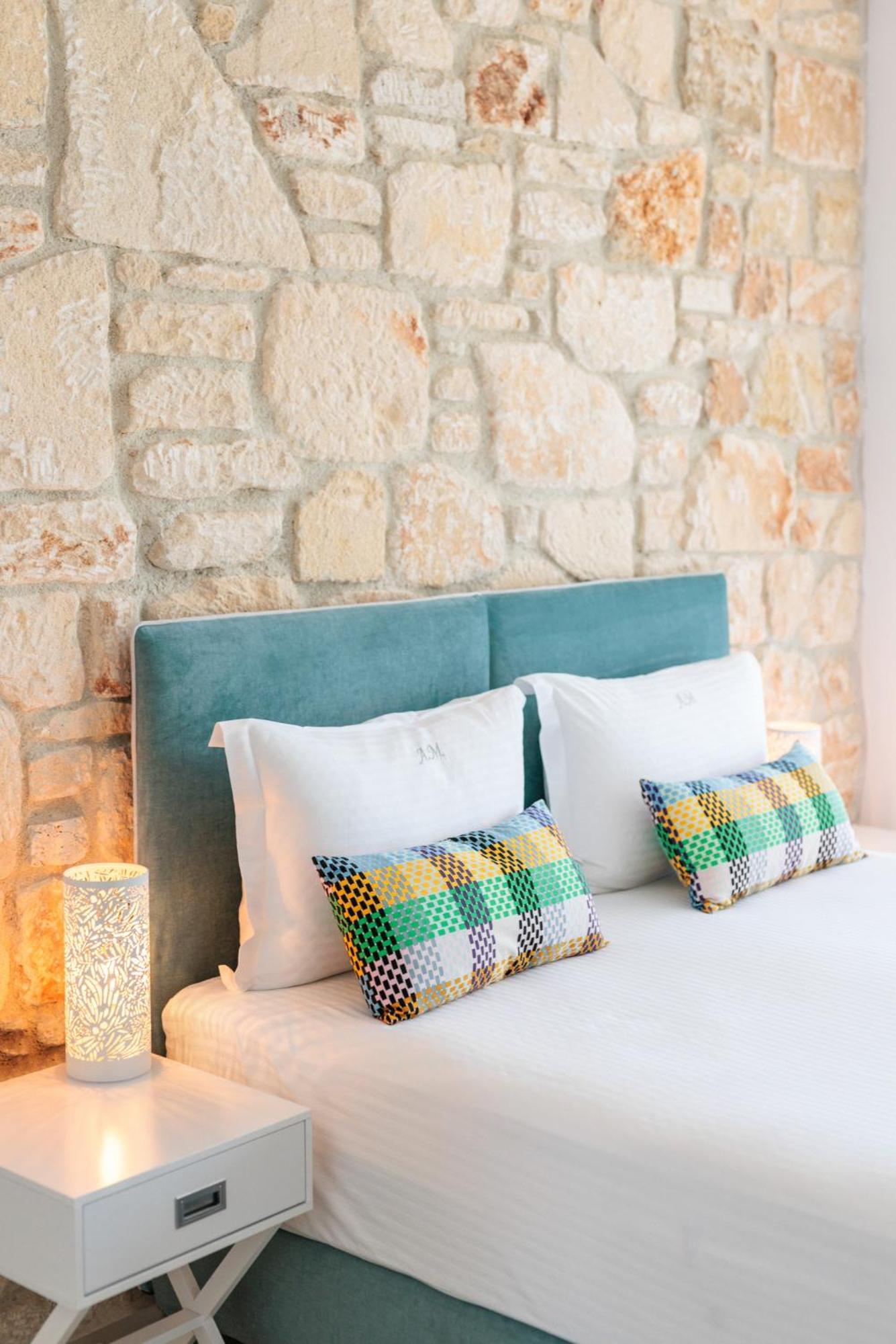 Anna Mare Luxury Apartments Afytos Room photo