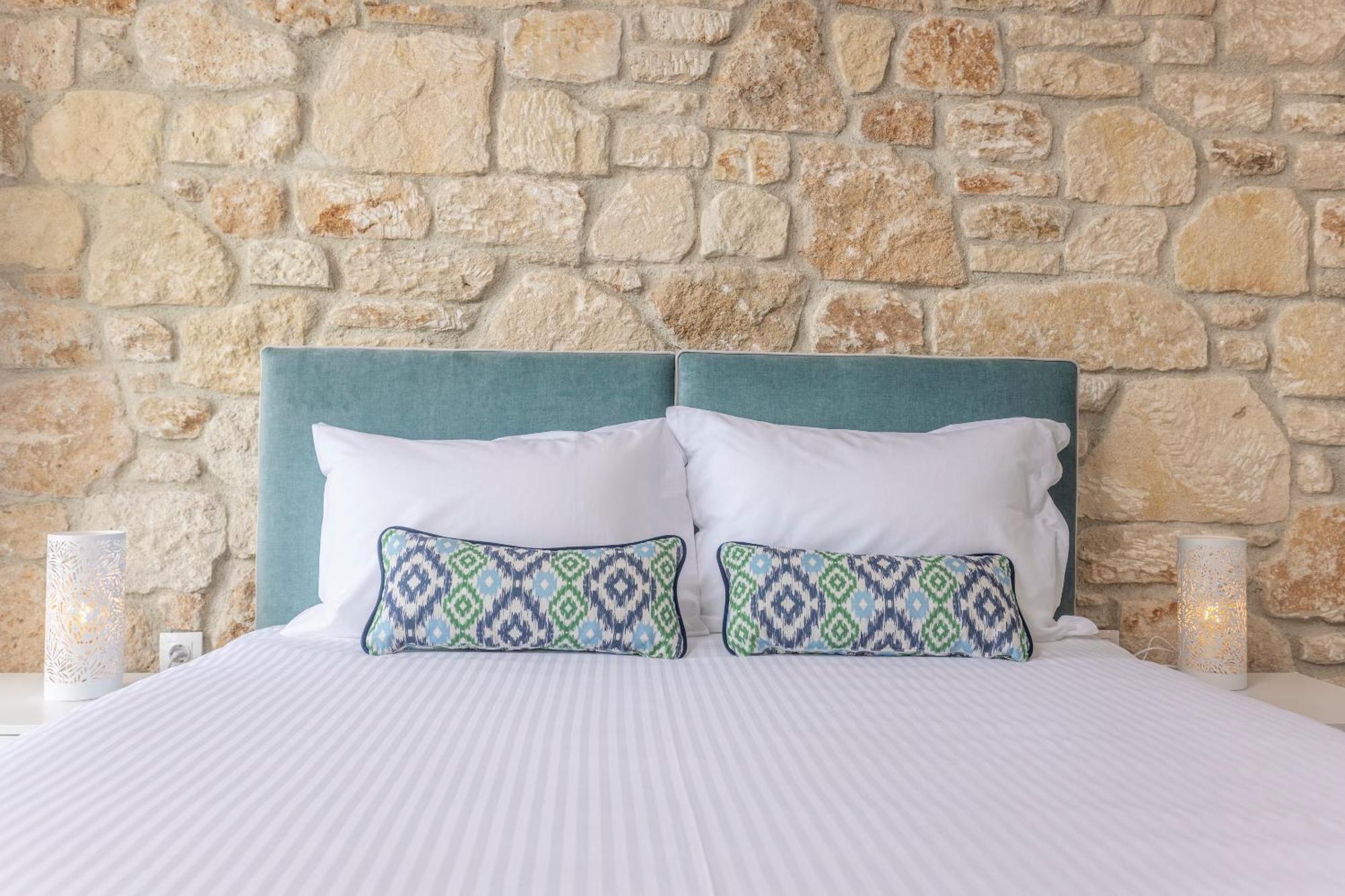 Anna Mare Luxury Apartments Afytos Room photo