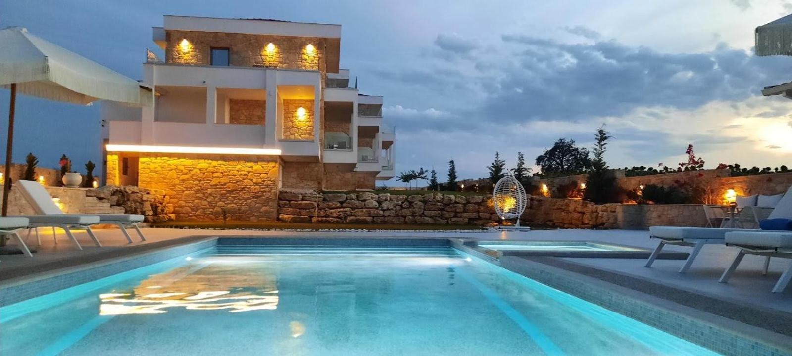Anna Mare Luxury Apartments Afytos Exterior photo
